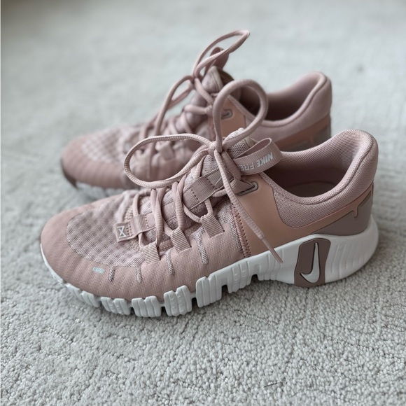 Nike metcon trainers - Picture 3 of 6